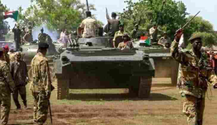 دقلو: يعلن نقل الحرب إلى شمال السودان