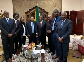 الخارجية السودانية ترفض تعامل دول إفريقية مع قادة «صمود» 