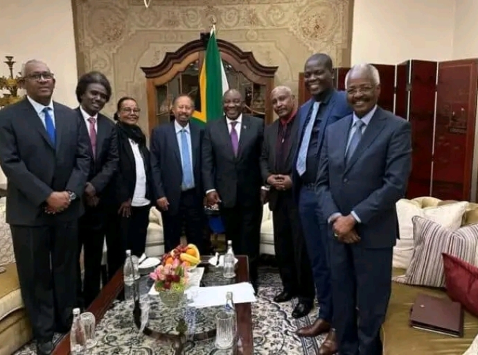 الخارجية السودانية ترفض تعامل دول إفريقية مع قادة «صمود» 